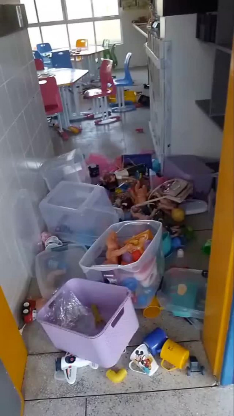 Vândalos invadiram Creche Cemei Parque Mambucaba na madrugada desta segumda-feira, 16/06